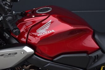 Honda CB650R Neo sports cafe ABS TC - 70 kw moznost 35 kW - 8