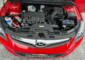 Hyundai i30 1.4 benzín manuál 80 kw - 8