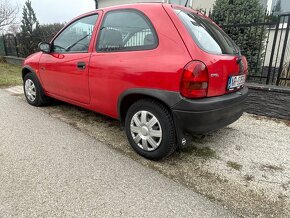 Opel Corsa 1,0 benzín 110000 km - 8