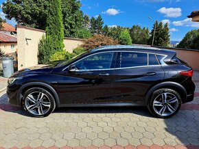 Infiniti Q30 2,2D 125kW AWD 4x4 Priemium Lux - 8