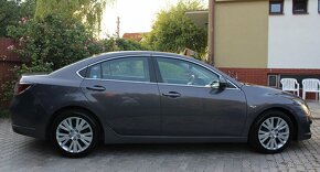 • MAZDA 6 2.0i, 108 kW, benzín, 4-dv. sedan, r.v.2010 • - 8