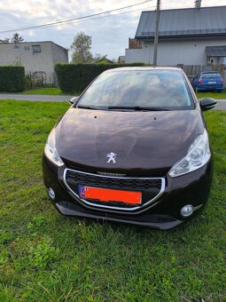 Peugeot 208 1.4 VTI - 8