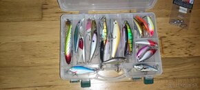 Privlačový set Umelých nástrach značiek : Rapala,Salmo,Mepps - 8