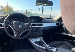 BMW E91 320D - 8