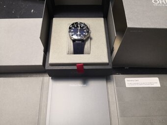 Oris aquis date 43,5 mm - 8