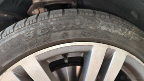 PIRELLI SCORPION ICE SNOW 275/40 r20 Runflat - 8