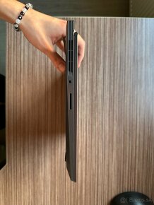 Lenovo Legion Slim 7 s príslušenstvom - 8