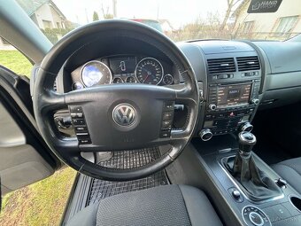 Volkswagen Touareg 3,0 TDI manuál 4x4 - 8