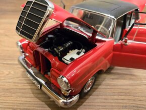 Mercedes Benz W110 200D 1:18 Norev - 8