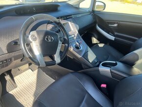 Toyota Prius 1.8 CVT hybrid PREMIUM - 8