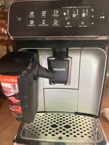 Plne automatický kávovar  Philips LatteGo  EP 3246/70 - 8