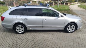 Skoda Superb 2 2.0tdi 125kw dsg 2011 Elegance - 8