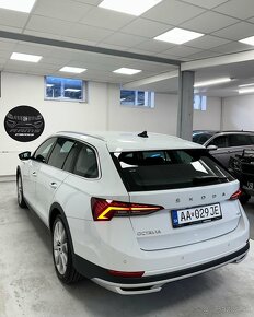 Skoda Octavia Scout 2.0TDI 147Kw 4x4 Matrix/Tažne/Virtual - 8