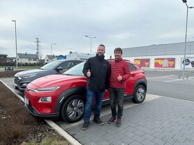 Hyundai Kona Ioniq Kia eNiro elektromobil - 8