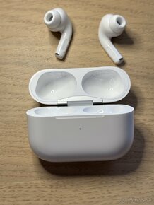 Apple AirPods Pro 2 USB-C - 8