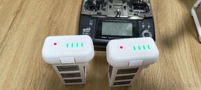 Phantom 2 + GoPro 3 + Futaba T8J + Display - 8