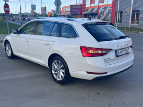 ►2020 SKODA SUPERB 2,0TDI 110kw virtual cockpit - 8