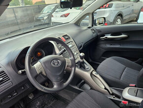 Toyota Auris 1.6VVT-i - 8