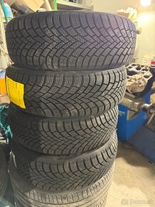 Predám nové zimné PNEU NEXEN WINGUARD SNOW G3,195/60 R16 89H - 8