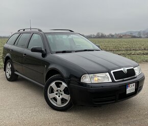 Škoda Octavia 1.8T 4x4 Swiss Ice Hockey - 8