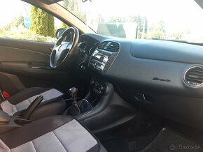 Fiat Bravo 1.4 16V Dynamic - 8