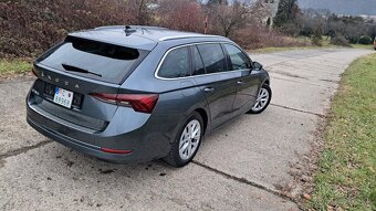 Škoda Octavia Combi Scout 4x4 2.0TDI 2012 - 8