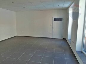 PRENÁJOM komerčné priestory - kancelária+sklad 138 m2 Prievi - 8