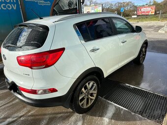 KIA sportage 2.0 TDI 4x4 - 8