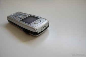 Nokia 623O - 8