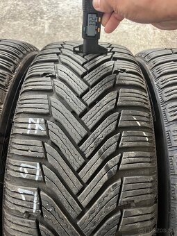 Toyota avensis zimna sada Michelin 215/55 R17 - 8