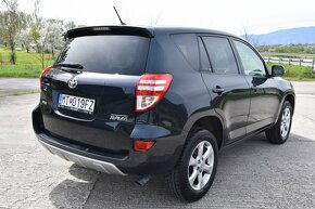 Toyota RAV4 2.2l D-4D 150 Lux - 8