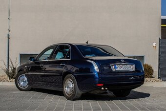 Lancia Thesis - 8