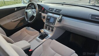 Volkswagen Passat 2.0L TDI 103kw Combi - 8