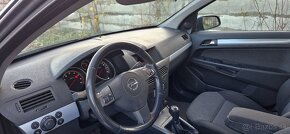 Predam Opel Astra H . 1.4 benzin 66 kw rok 2007 - 8