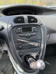 Citroen Xsara Picasso 1.8 I 16V - 8