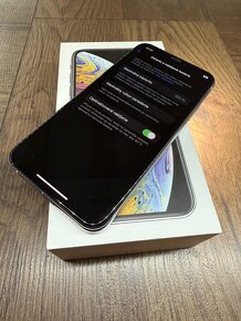 iPhone Xs 64GB Silver - 8