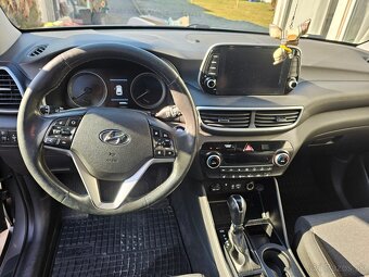 Hyundai Tucson 1.6 T-GDi Premium A/T 4x4 - 8