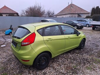 FORD FIESTA 1.25 BENZÍN - 8