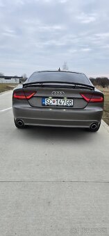 Audi A7 - 8