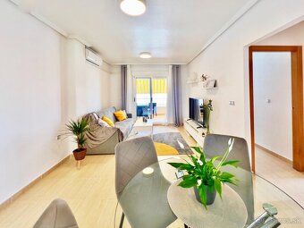 Krásný apartmán s balkonem a parkováním – Torrevieja - 8