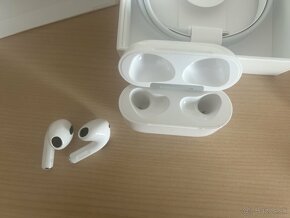 AirPods 3. generácie - 8