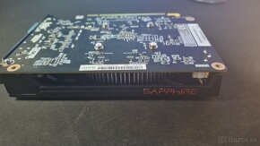 Sapphire Pulse RADEON RX 550 4GB OC GDDR5 - 8