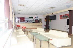 Predaj: Piváreň a Bistro v centre občianskej vybavenosti a o - 8