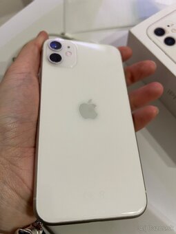 iPhone 11 64GB white - 8