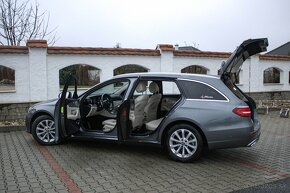 Mercedes-Benz E 220d Kombi 4x4 AT9 - 8