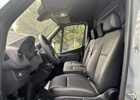 Mercedes-Benz Sprinter 2,0 217CDI NOVÉ, ZÁRUKA nafta manuál - 8