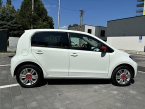 Volkswagen UP - 8