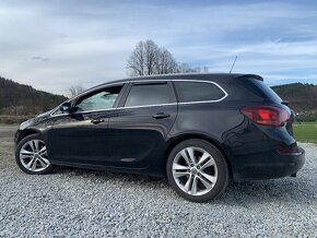 Opel Astra J ST 1.7CDTI 92kw - 8