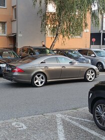 Mercedes cls 5.5 amg kompressor - 8