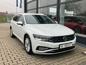 Volkswagen Passat Var. 2.0 TDI EVO Elegance DSG nízky najazd - 8